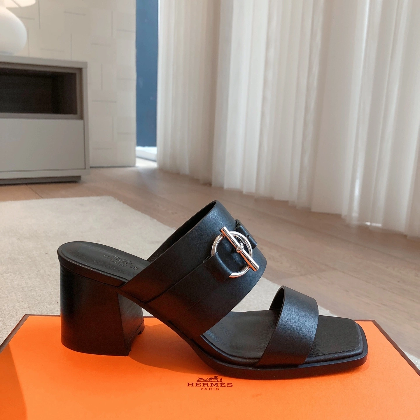 COCO-- H5r75s H251210Z 02 cowhide Heel height：6.5CM item:E-X002C2323